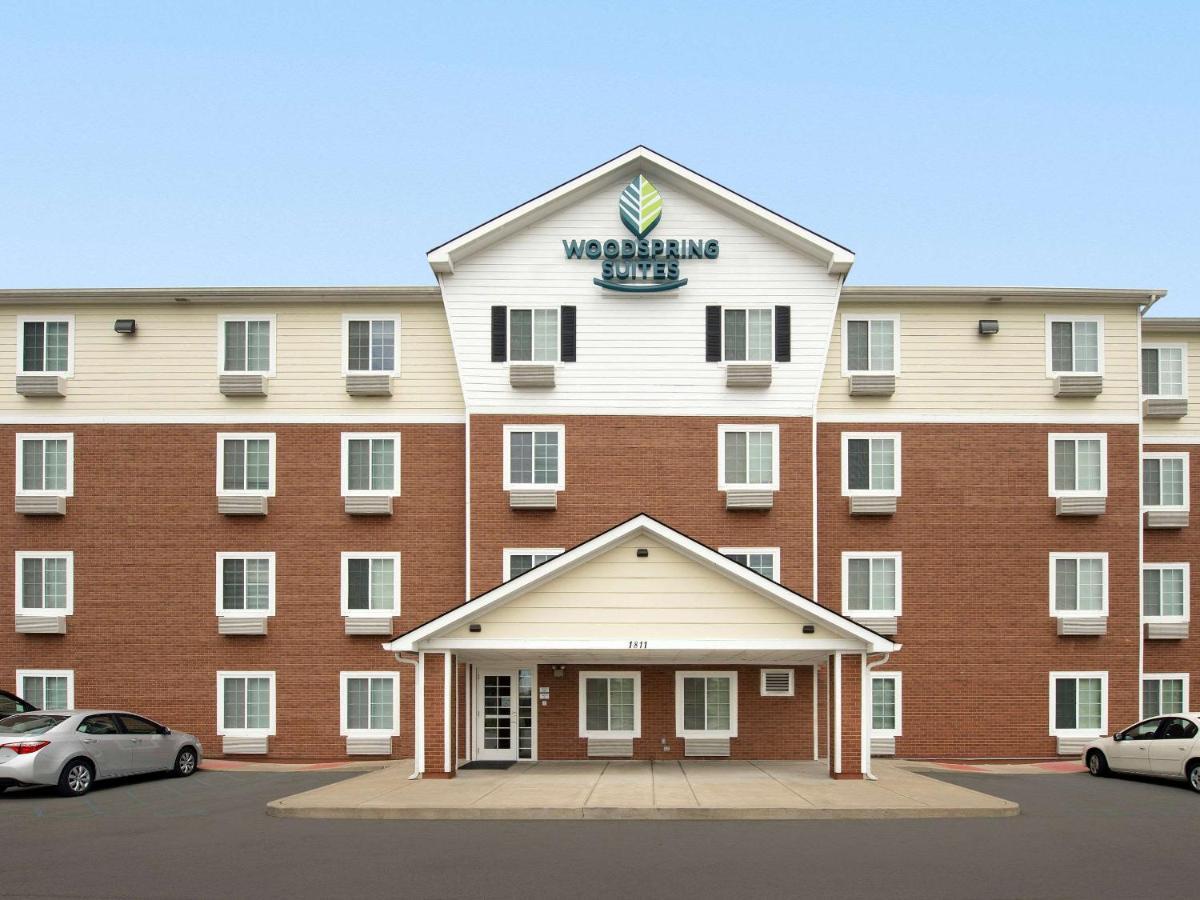 WoodSpring Suites Louisville Clarksville Extérieur photo