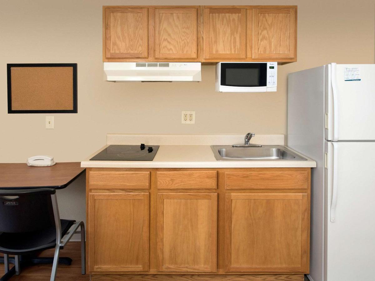 WoodSpring Suites Louisville Clarksville Extérieur photo